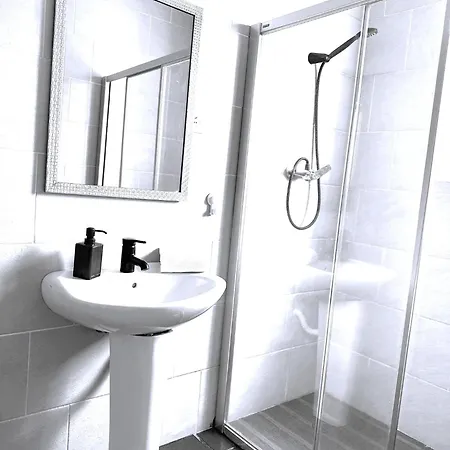 Casa Milhafre 2 * 普拉亚达维多利亚